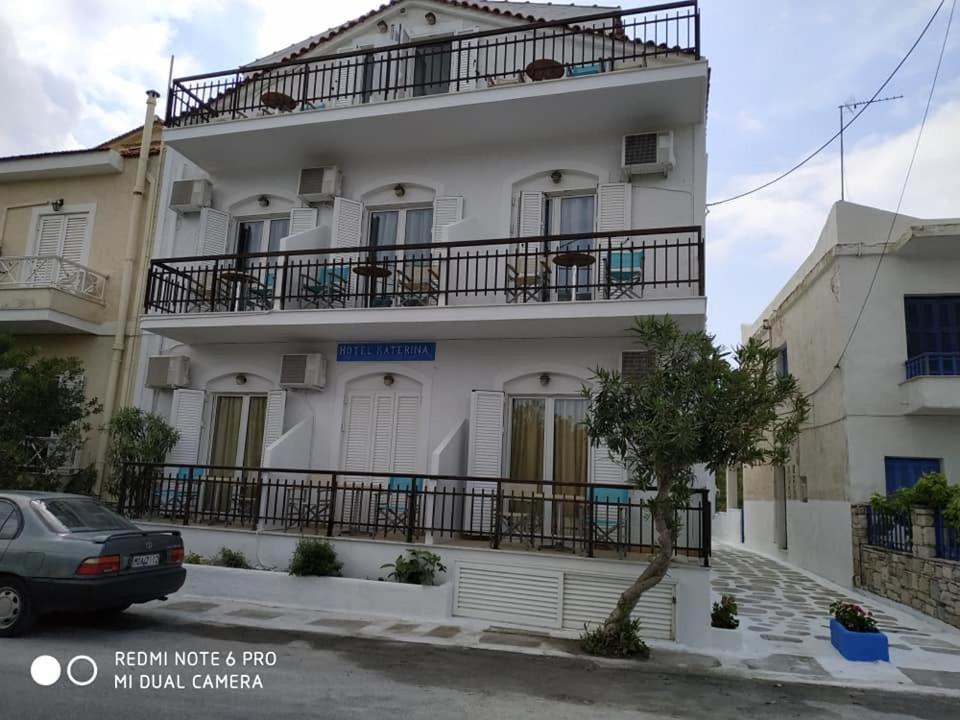 Hotel Katerina Питагорио Екстериор снимка