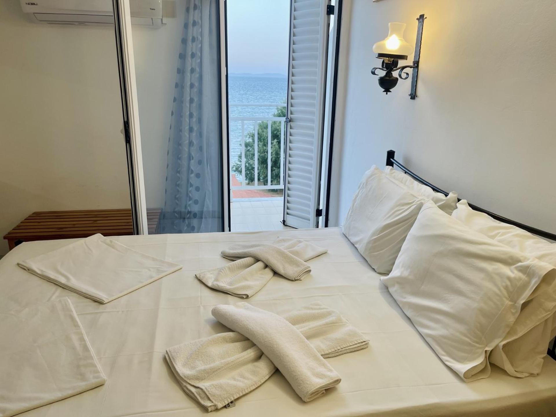 Hotel Katerina Питагорио Екстериор снимка